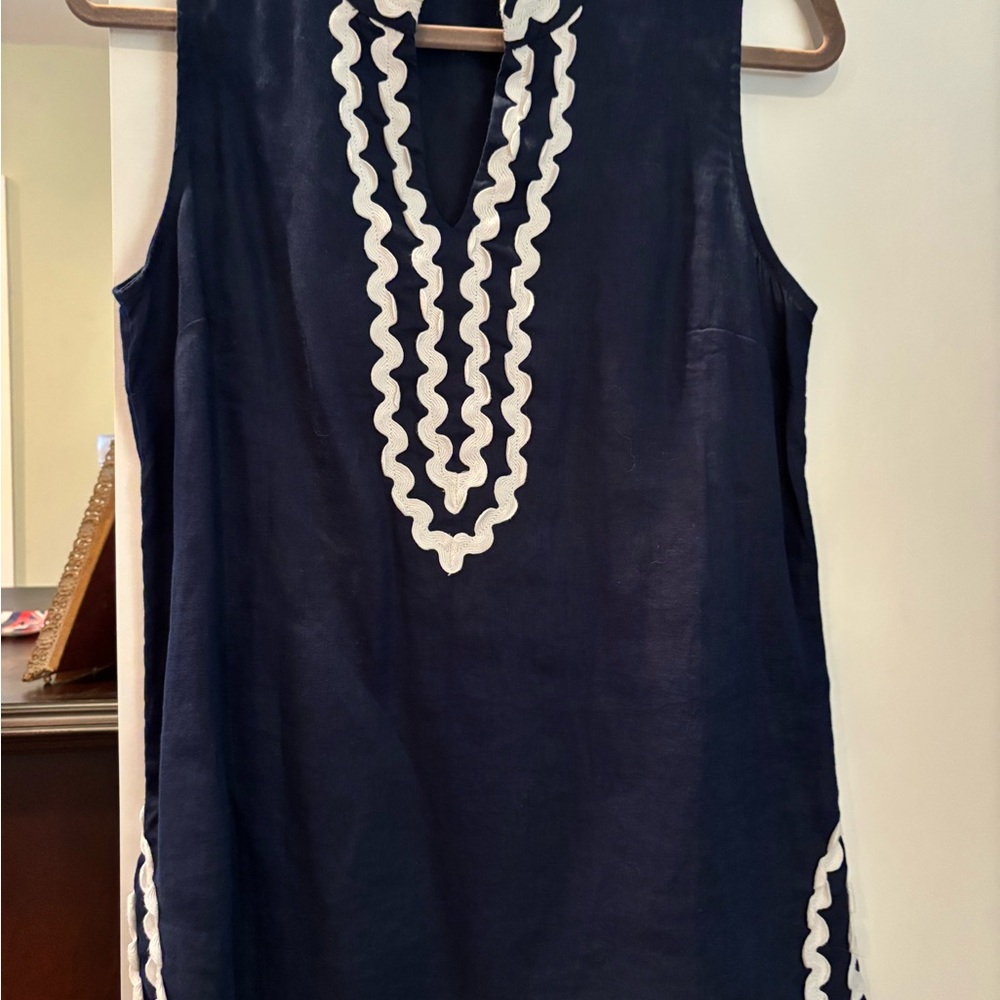 Talbots Navy and White Tunic Top